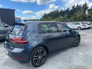 Volkswagen Golf VOLKSWAGEN GOLF GTE Automatic Petr - Image 2