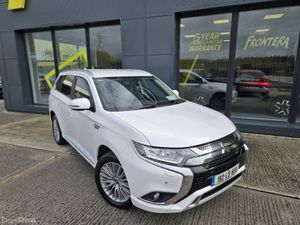 Mitsubishi Outlander 2.4L Plug-in EV Intense - Image 4