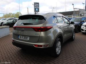 2016 KIA SPORTAGE 1.7 D EX 5DR SUV - Image 4