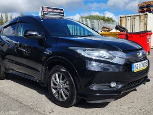 Honda Vezel 2015 (Automatic/Hybrid) - Image 2