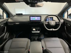 MG MG4 SE 64kWh Long Range 203BHP - Parking Sensor - Image 3
