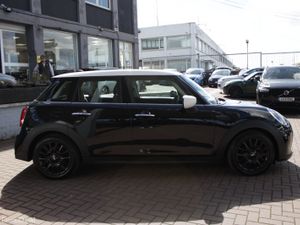 2021 MINI COOPER D 1.5D 5DR HATCHBACK AUTO - Image 3