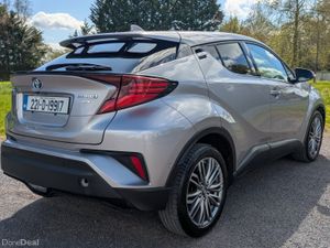Toyota C-HR SOL /AUTO/  NEW NCT O3/28 - Image 4