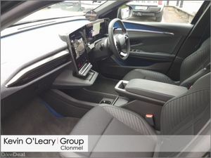 Renault Megane E-Tech iconic esprit Alpine EV60 22 - Image 4