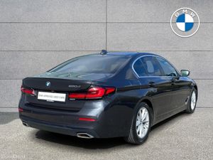 BMW 5-Series 520d SE Saloon - Image 3