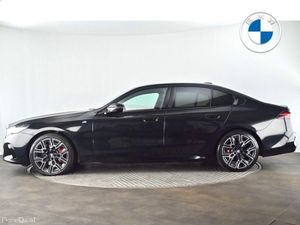 BMW 5-Series 520i M Sport Pro Saloon - Image 3