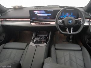 BMW i5 eDrive40 M Sport Saloon - Image 4