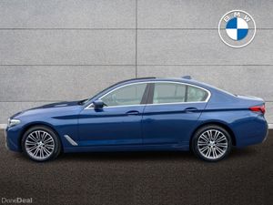 BMW 5-Series 520d SE Saloon - Image 4