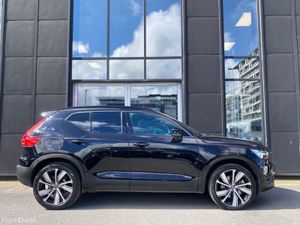 Volvo XC40 T4 R-Design Recharge Auto (PHEV) - Image 4