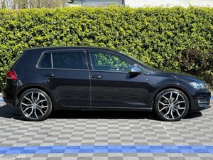 Volkswagen Golf HIGHLINE R-LINE PACK 1.4 TSI // AD - Image 2