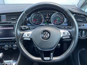 Volkswagen Golf HIGHLINE R-LINE PACK 1.4 TSI // AD - Image 4