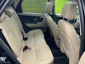 Land Rover Discovery Sport 2018 - Image 3