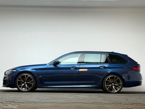 BMW 5-Series 520D M SPORT - Image 4
