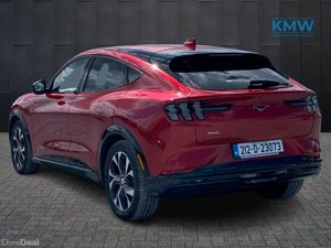 Ford Mustang Mach-E AWD - Image 4