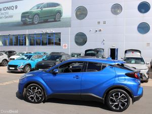 Toyota C-HR 2021 - Image 2