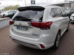2018 MITSUBISHI OUTLANDER 2.4 PLUG-IN HYBRID 4WD - Image 4