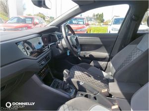 Volkswagen Polo Hatchback R-Line - Image 3