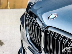 2021 BMW X5 X-DRIVE 45e M-PERFORMANCE - Image 3