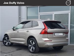 Volvo XC60 T6 AWD PHEV Plus Bright - Image 3