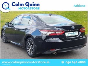 Toyota Camry 2.5 Camry Hybrid Platinum Edition - Image 4