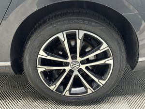 Volkswagen Passat HIGHLINE 2.0 TDI MANUAL 6SPEED F - Image 3