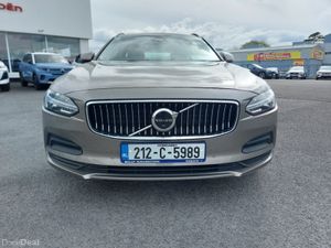 Volvo V90 B4 MOMENTUM AT 5DR AUTO - Image 4