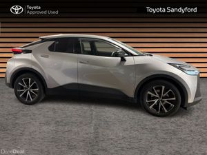 Toyota C-HR HYBRID SPORT PLUS EXTRAS // HEATED SEA - Image 3
