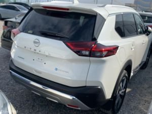 Nissan X-Trail - Image 4