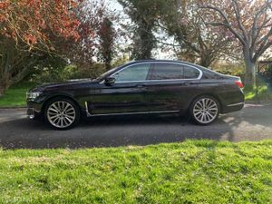 BMW 7-Series 2019 730d - Image 4