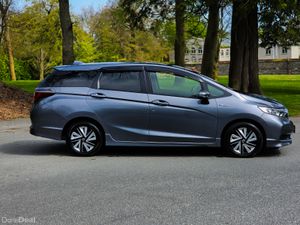 2020 Honda Shuttle 1.5 Petrol ybrid Auto Top Spec - Image 4