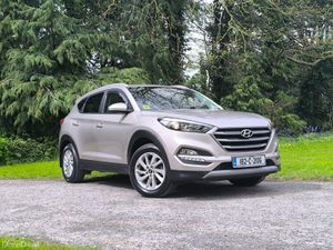 2018 Hyundai Tucson Executive 1.7 Crdi ONE OWNER! - Image 4