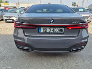 🦏 BMW 7-Series 740 m-sport x drive 2019 🦏 - Image 4