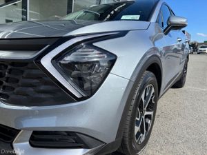 Kia Sportage Manual 5DR - Image 3