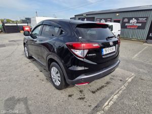 2015 Honda Vezel 1.5L Hybrid Low Miles Fresh Nct - Image 3