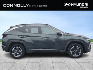 Hyundai Tucson Tucson FL Executive HEV Auto -Self - Image 4