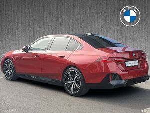 BMW 5-Series 530e M Sport Saloon - Image 3
