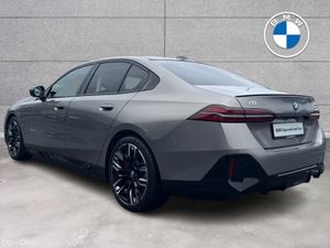 BMW i5 M60 Saloon - Image 3