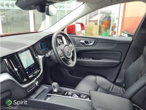 Volvo XC60 2.0D 4WD  Momentum Sun Roof - Image 3