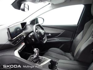 Peugeot 5008 1.5 BlueHDi 130bhp Allure - Image 4