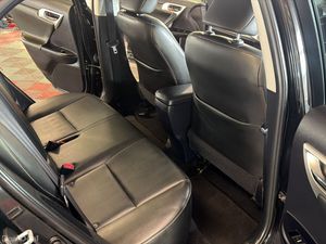 2013 132 Lexus CT 200H EXECUTIVE Automatic - Image 3