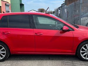 2016 Volkswagen Golf High Line - Image 4