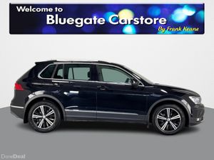 Volkswagen Tiguan : HIGHLINE 2.0 TDI AUTO**PANORAM - Image 3