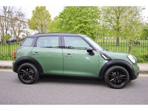 Mini Cooper 2.0D Countryman SD 5DR - Image 3