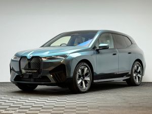 BMW iX 40 M SPORT EDITION XDRIVE *PAN ROOF* - Image 3