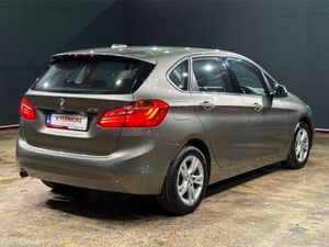 BMW 2-Series 1.5 AUTOMATIC - FACTORY ALLOYS - ELEC - Image 4