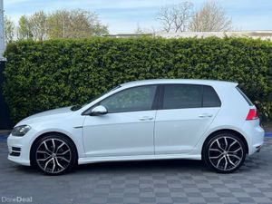 Volkswagen Golf R-LINE PACK 1.2 TSI // NEW 19" DIA - Image 3