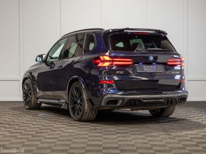 2024 BMW X5 X-Drive 50e M-Sport - Image 4