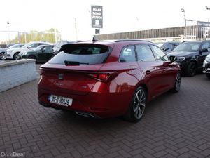 2021 SEAT LEON 1.5ETSI 150BHP DSG FR 5DR - Image 4