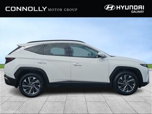 Hyundai Tucson 2WD Executive Plus - Image 4