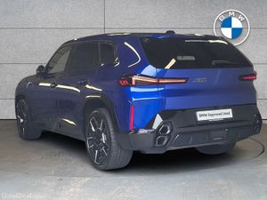 BMW XM 50e - Image 3